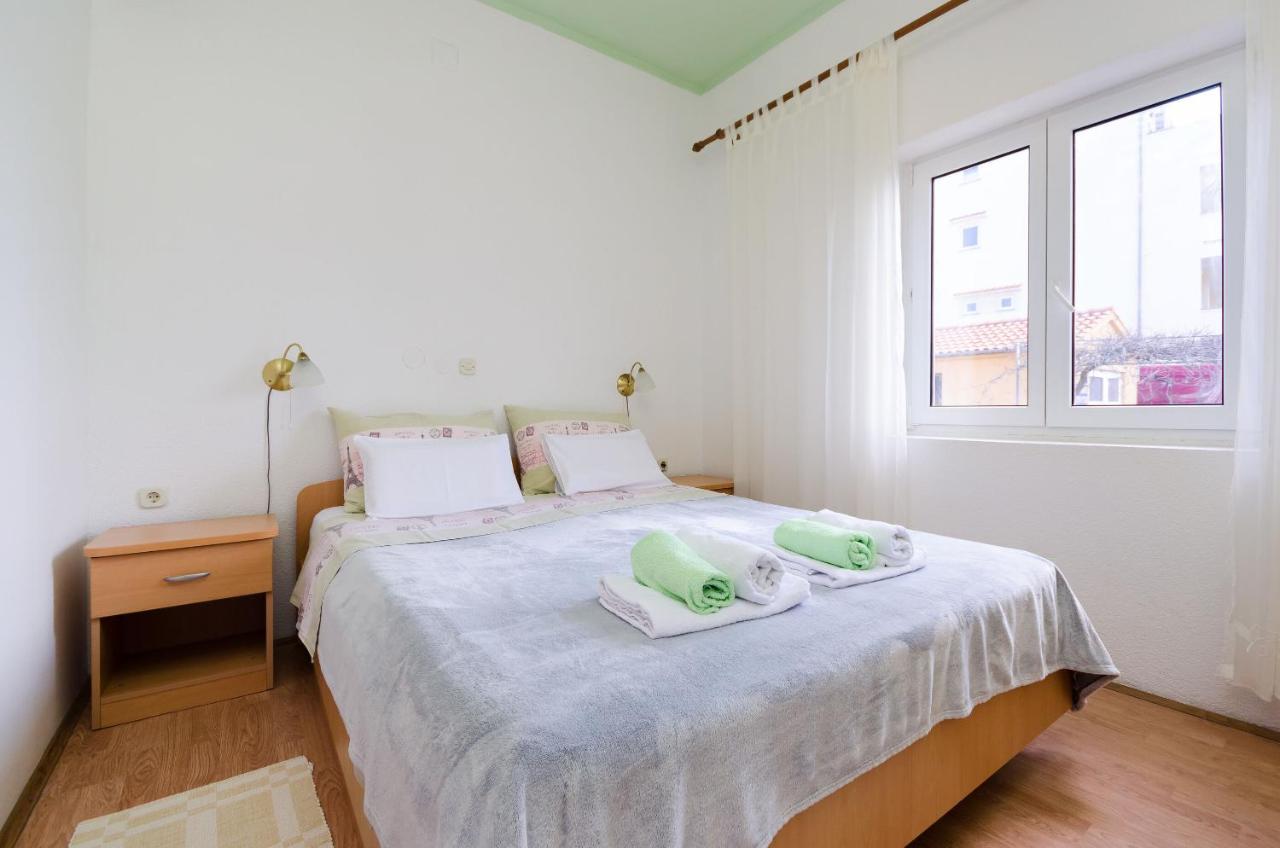 Apartments Mijatovic Lopar Bagian luar foto